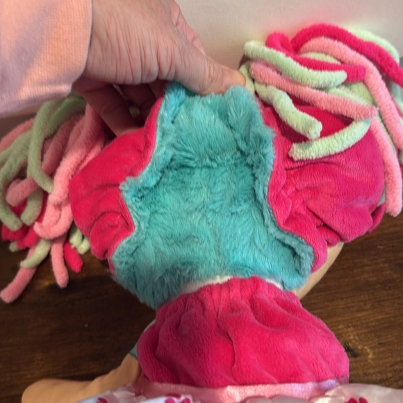 Flip Zee girls Zoey plush doll soft plush - Picture 8 of 9